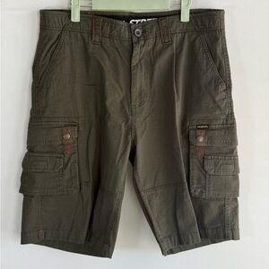 Stanley stretch cargo shorts • Men’s size 32